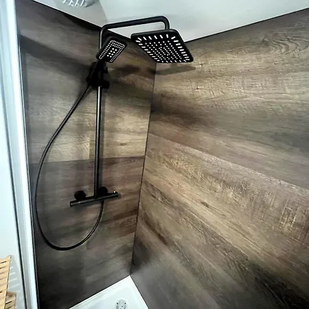 Le Contraste * كليرمونت-فيراند