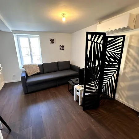 Le Contraste Apartment *